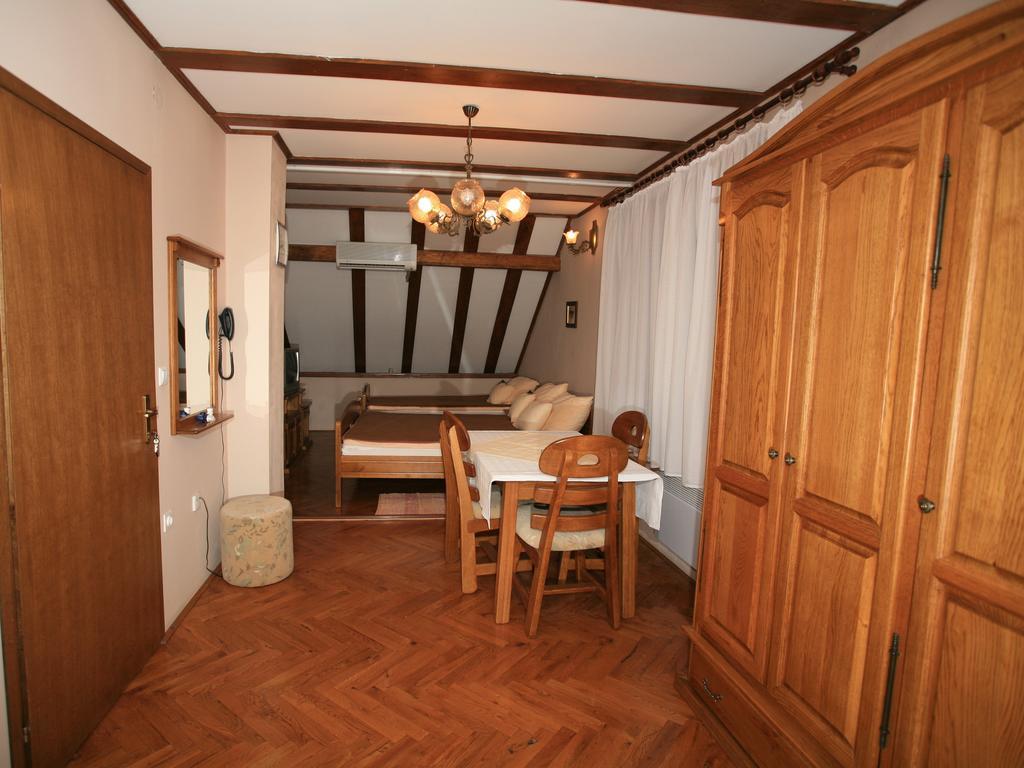 Apartments Vrata Baranje Bilje Habitación foto